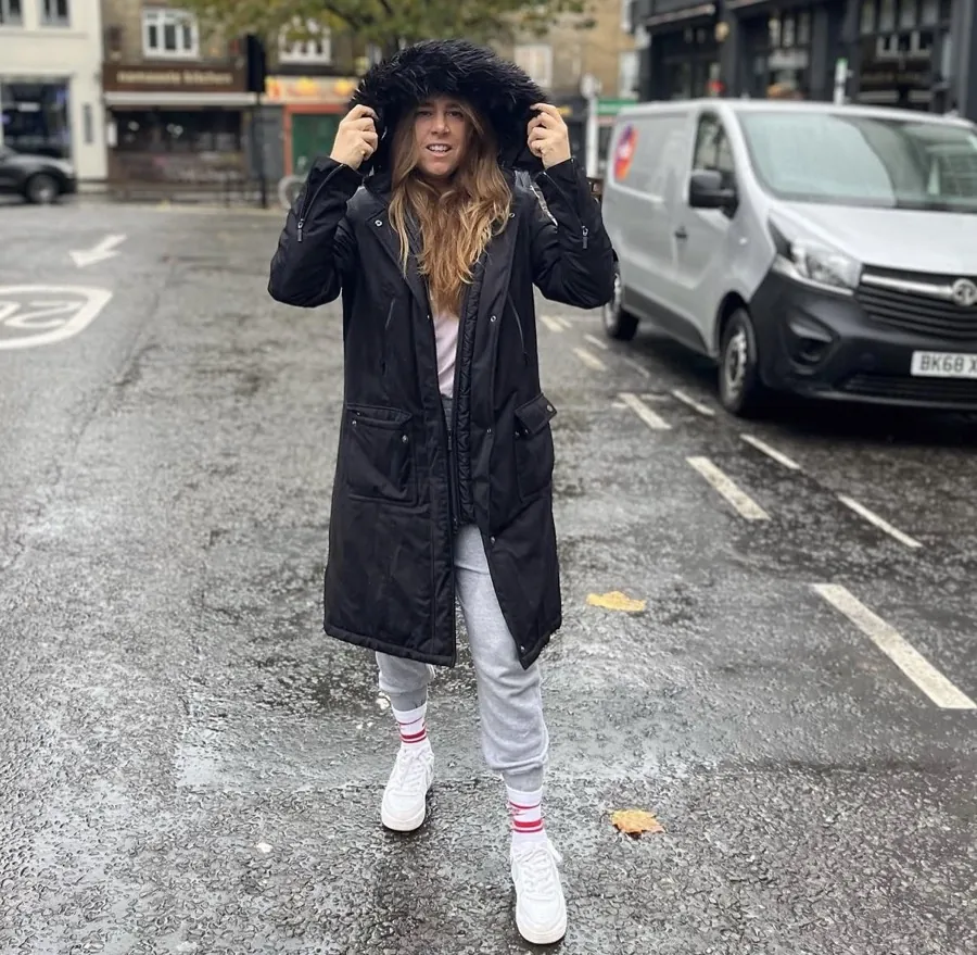 Louise Yerby out in London